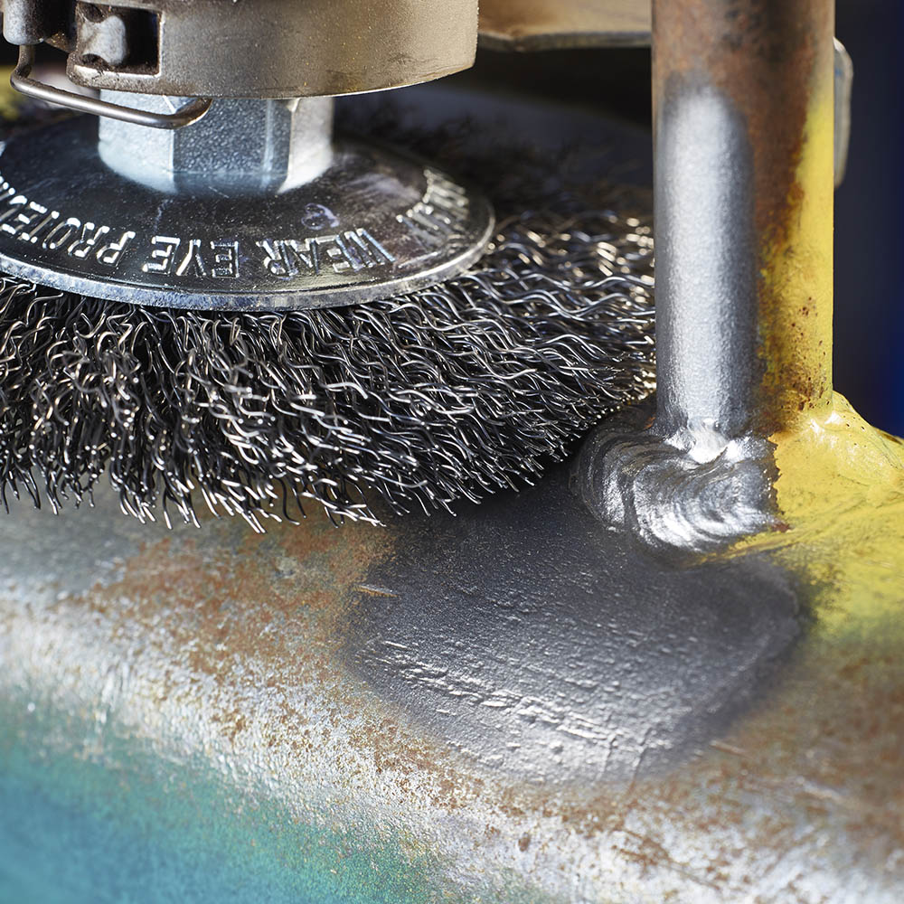 _0005s_0001s_0000_Kegelbuerste_gewellt_15_04_1944