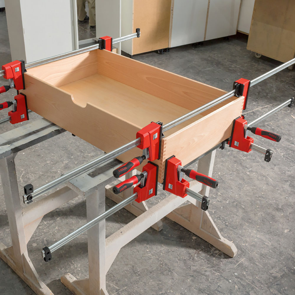 Bes-KREV_work_wood_1__100